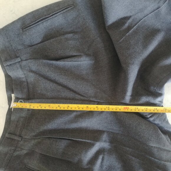 Vintage Liz Claiborne 100% wool grey pants Vintage 16 run Small - Picture 9 of 15